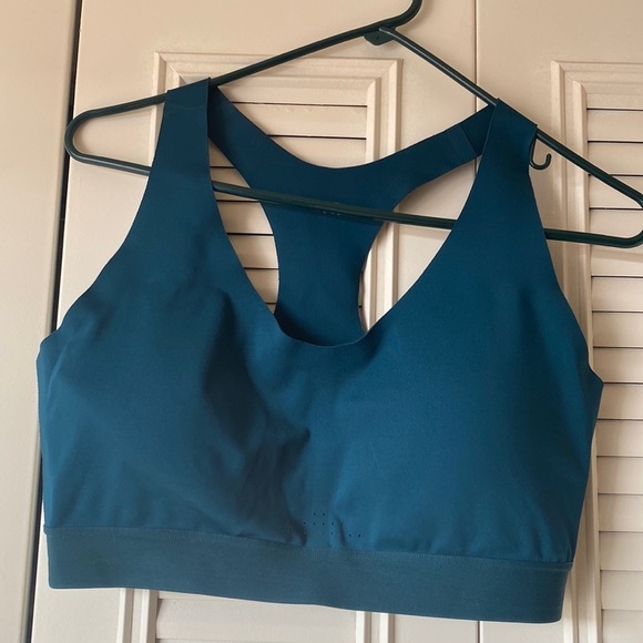 all in motion Other - All in motion racer back sports bra